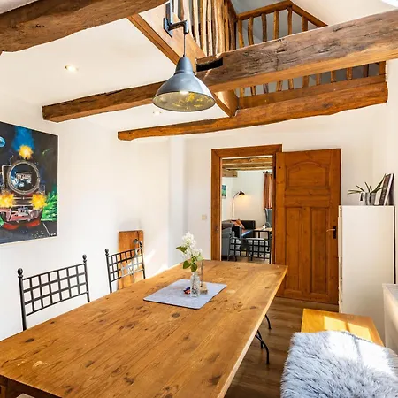 Fachwerk-ferienhaus 1764 *