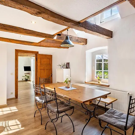 Сasa de vacaciones Fachwerk-ferienhaus 1764